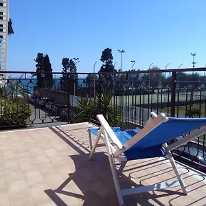 Apartamento The House On The, Giardini-Naxos